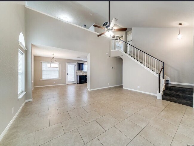 Building Photo - 603 Tom Kemp Dr