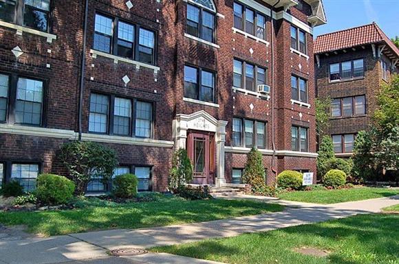 Building Photo - Heights Apartments