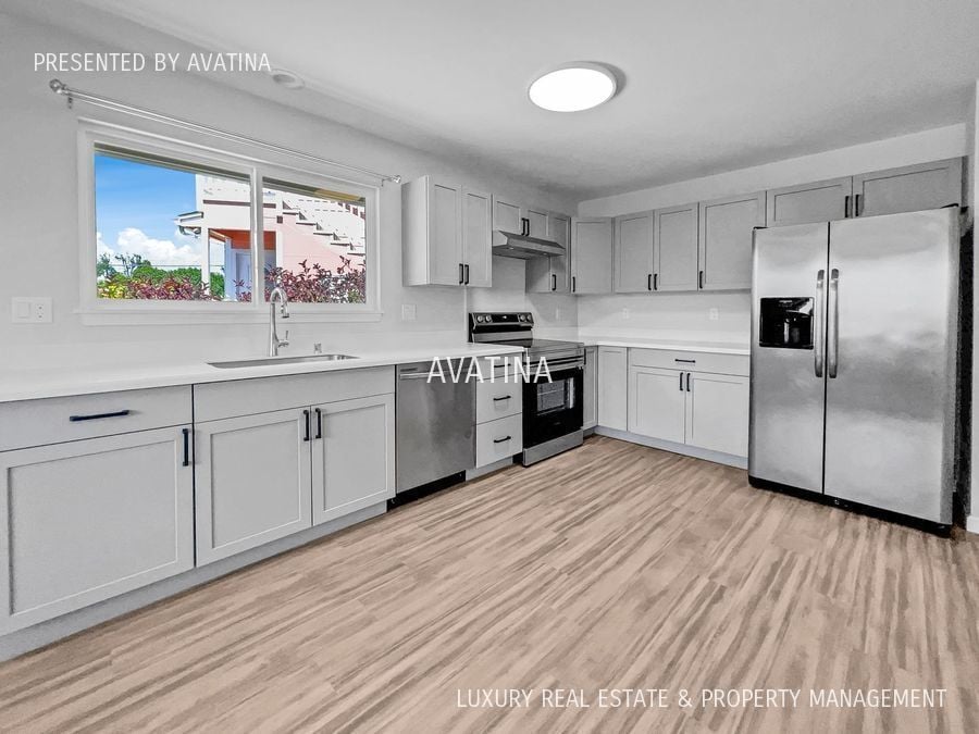 Photo - 2976 Kamakini St A-