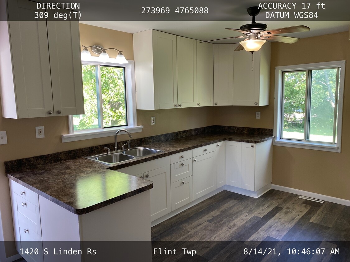 1420 S Linden Rd, Flint, MI 48532 House Rental in Flint, MI