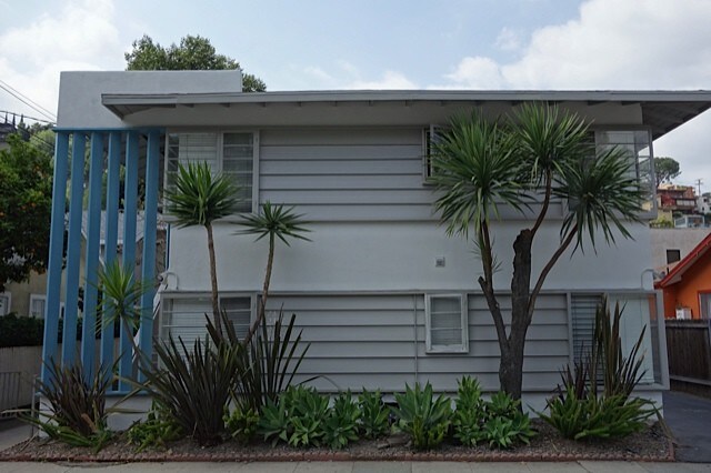 Foto del edificio - 2357 Griffith Park Blvd