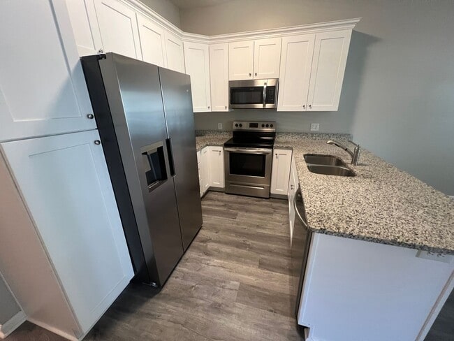 Photo - W 27th Street Apartment