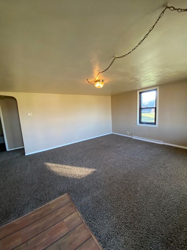 Building Photo - 7710 Hosler Rd