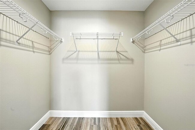 Building Photo - 446 Fahnstock St