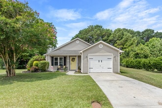 Building Photo - 211 Clydesdale Ct