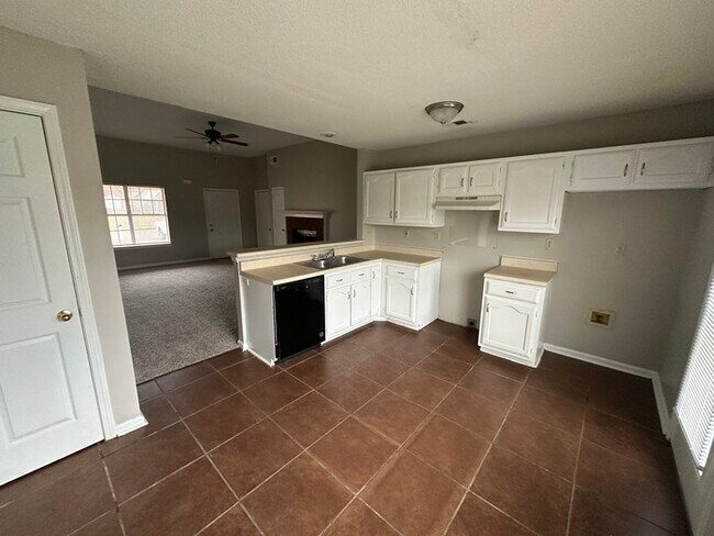 Building Photo - 5325 Ragan Ridge Dr