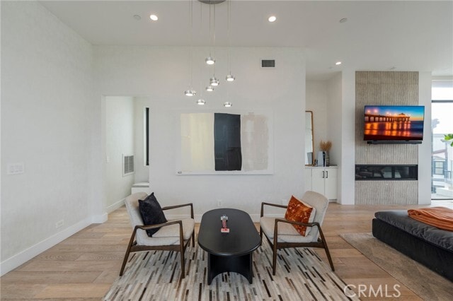 Building Photo - 468 30th St