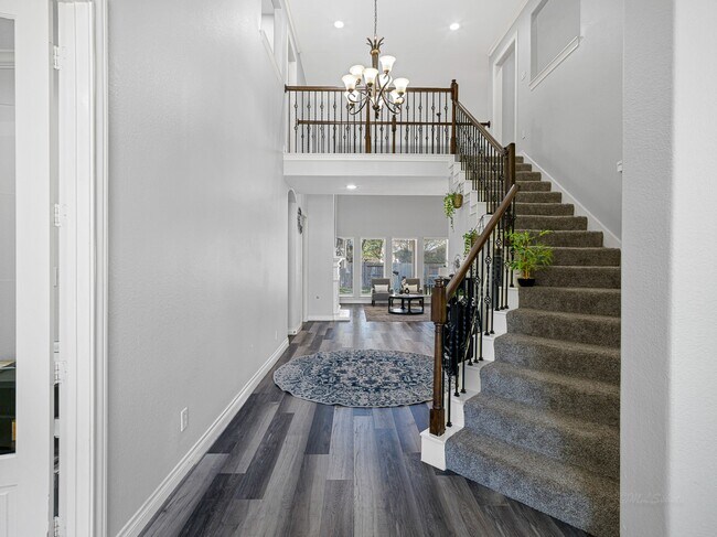 Building Photo - 27703 Lodgemist Ct