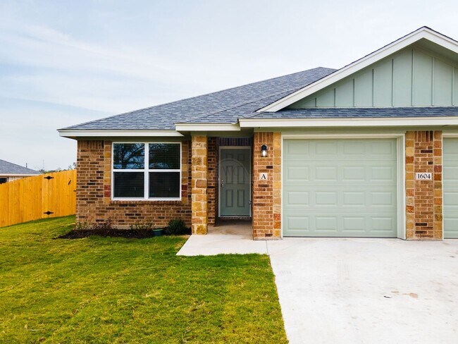 Foto del edificio - 1604 Pima Trail