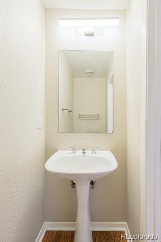 Foto del edificio - 3295 Blake St