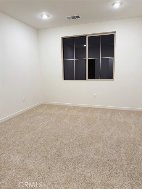 Building Photo - 2601 Durfee Ave