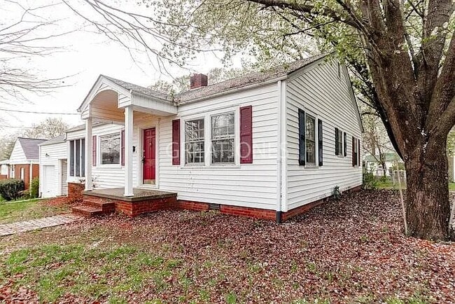 Building Photo - 408 Spring St