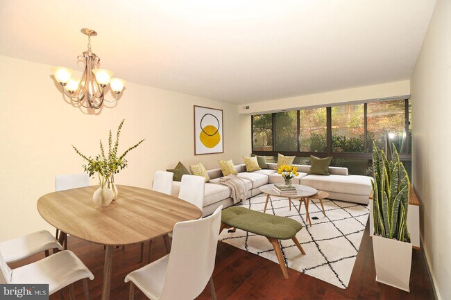 Foto del edificio - 1140 23rd Street NW Unit 105