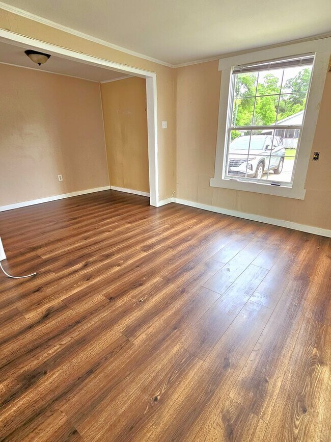Foto del edificio - 3903 W Gadsden St
