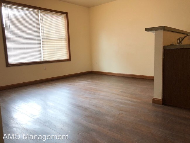 Building Photo - 519 Zulema St