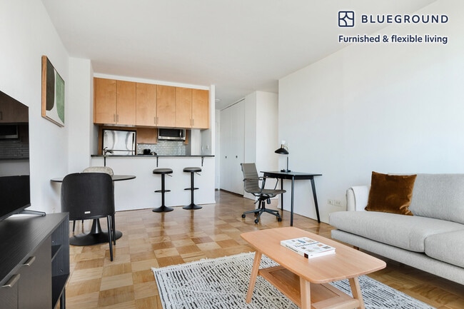 Foto del edificio - 200 E 72nd St