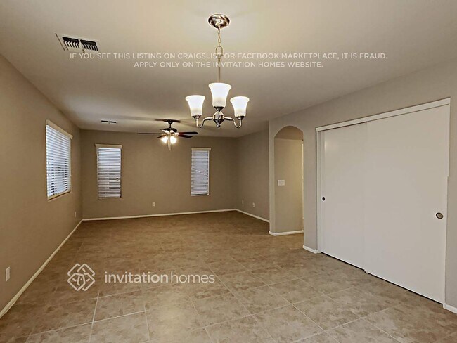 Foto del edificio - 42695 W Anne Ln