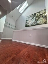 Building Photo - 16 Jaques St