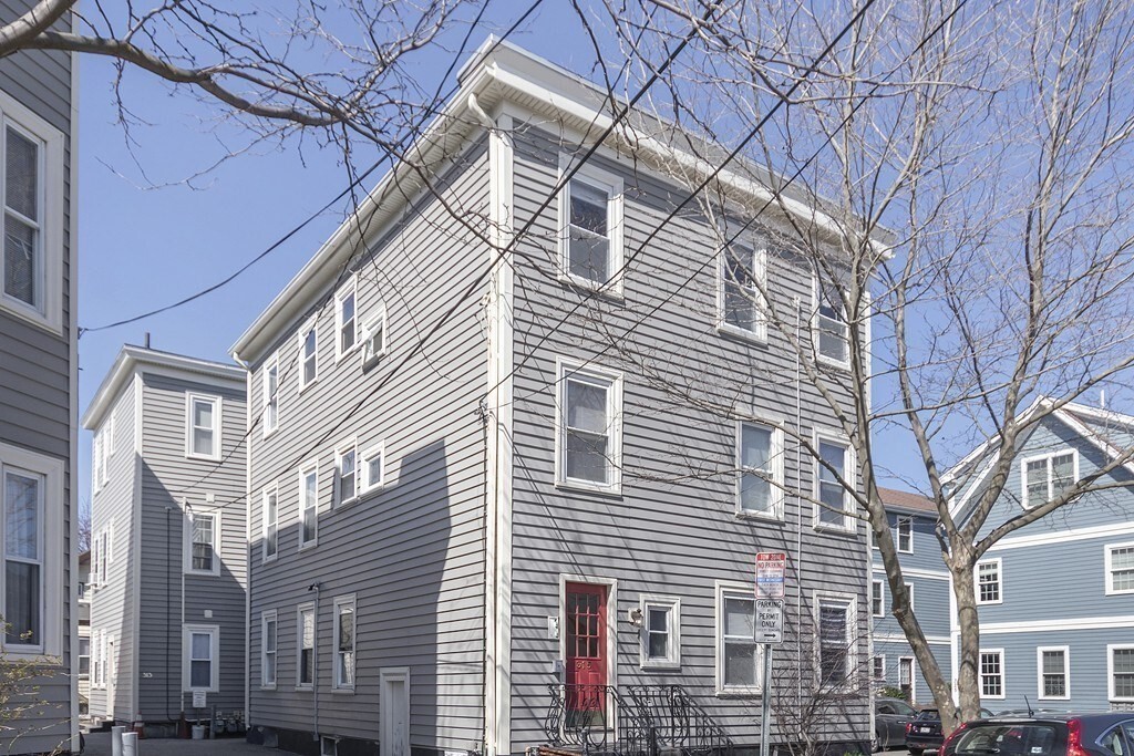 Primary Photo - 315 Elm St