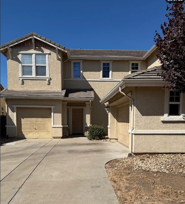 Building Photo - 5321 Matina Dr