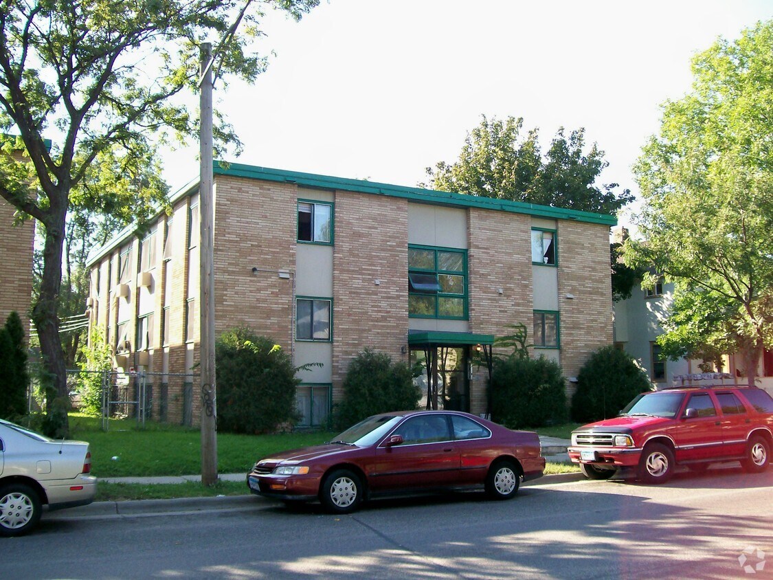 Building Photo - Building #1