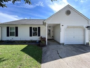 Building Photo - 1836 Eastborne Dr