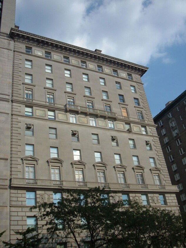 Foto del edificio - 988 5th Ave