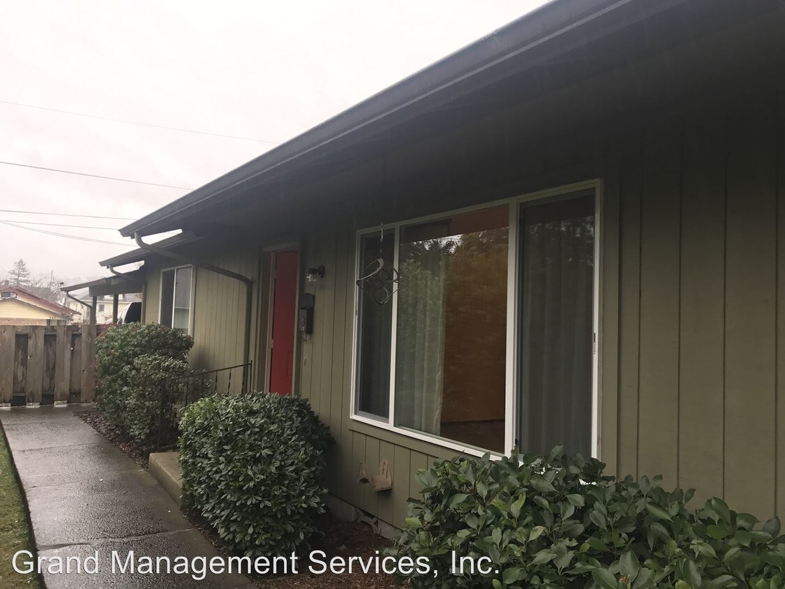 730 S 7th St, Coos Bay, OR 97420 Condo for Rent in Coos Bay, OR