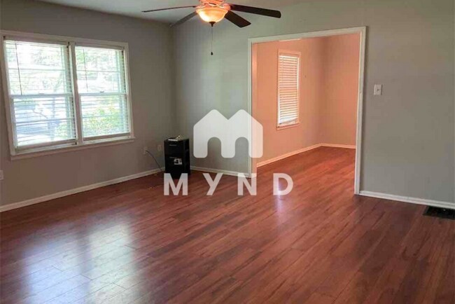 Building Photo - 127 Winston Ct