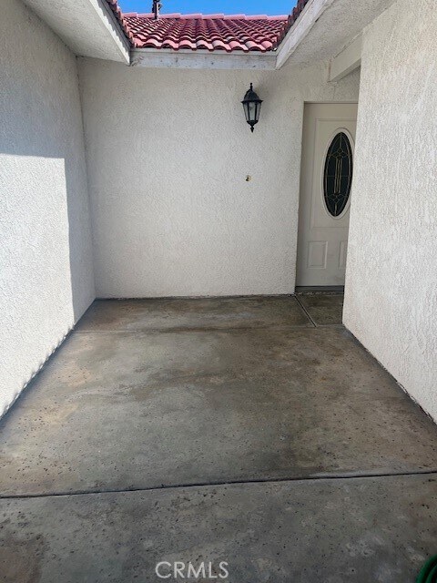 Foto del edificio - 9360 Oakmount Blvd