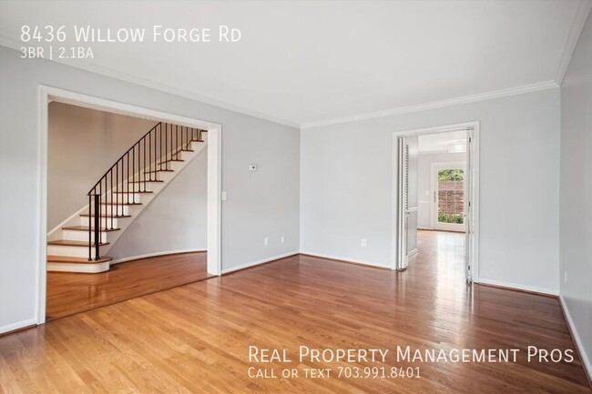 Foto del edificio - 8436 Willow Forge Rd