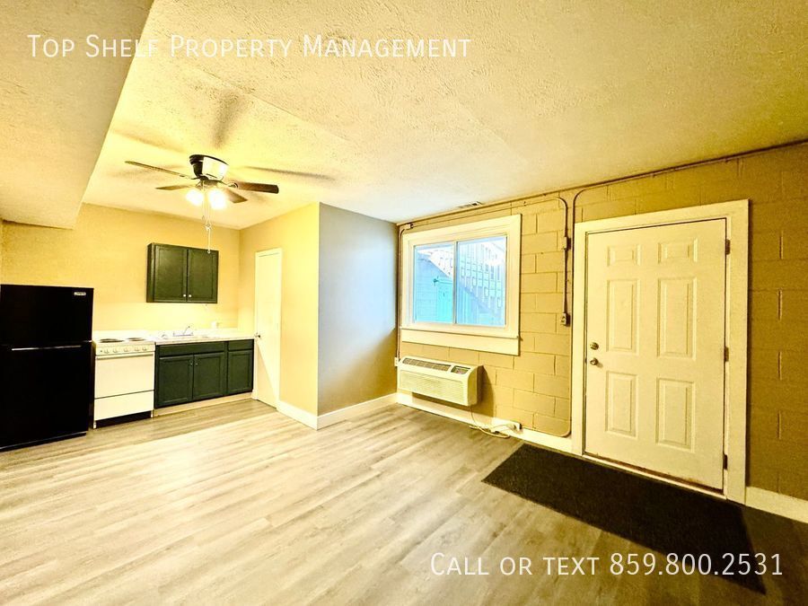 Primary Photo - Studio with ALL UTILITIES INCLUDED! Weekly...