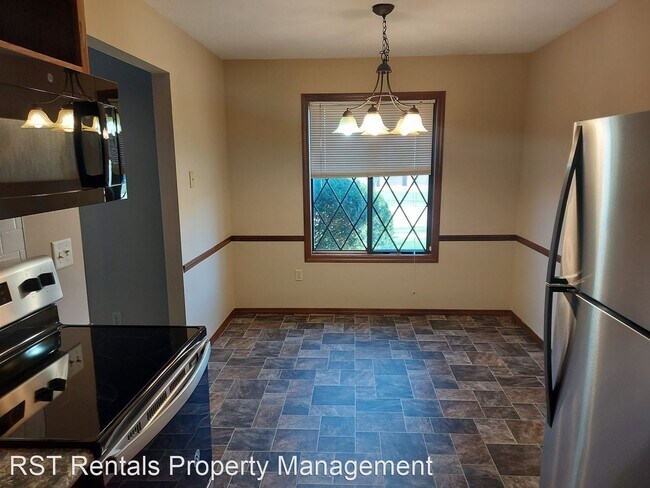 Building Photo - 2 br, 2 bath House - 2009 Tracy Dr. 1
