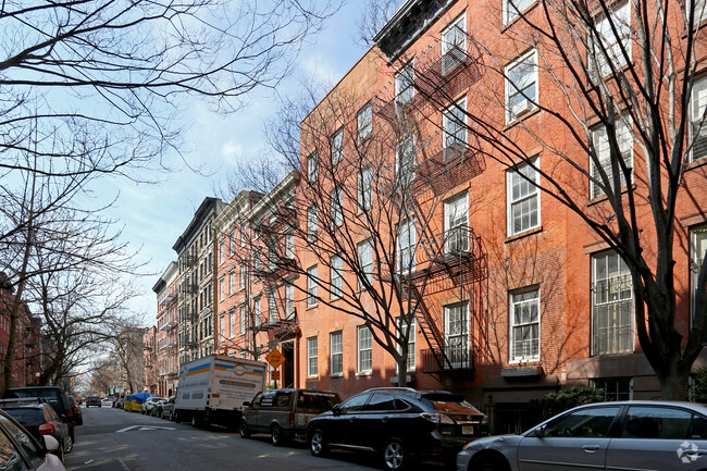 Foto del edificio - 271 West 11th Street