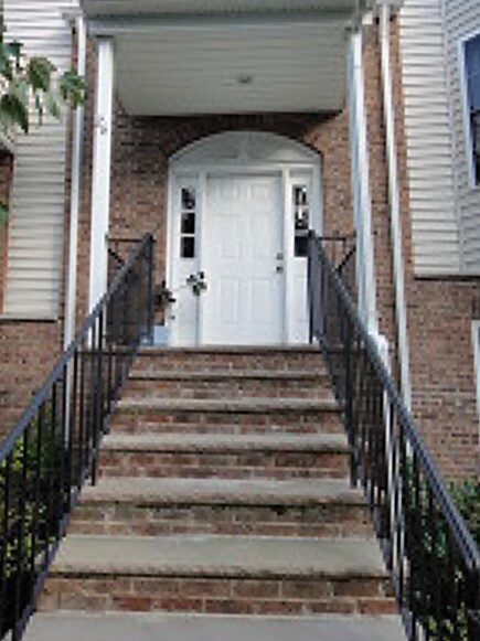 Primary Photo - 2 Mountain View Ct