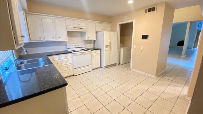 Foto del edificio - 4714 N Cashel Cir
