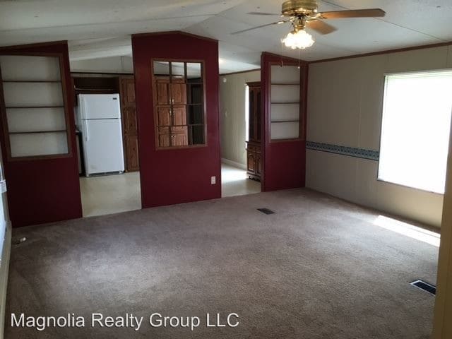 Building Photo - 3 br, 2 bath House - 454 Jeane Chapel Rd