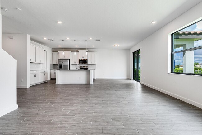 Building Photo - 1311 Whitcombe Dr