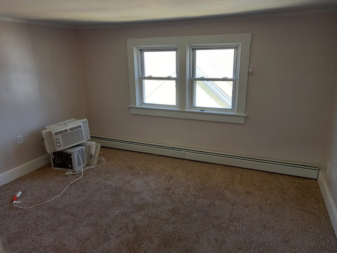 84 Progress Ave Unit 3, Providence, RI 02909 Apartments in Providence, RI