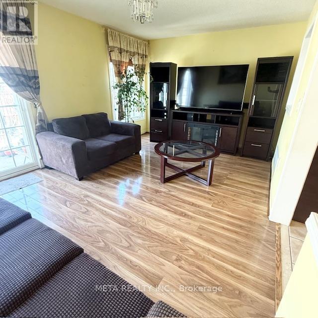 Building Photo - 41 Field Sparrow Rd