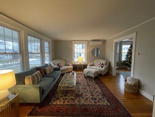 Foto del edificio - 21 McLean St