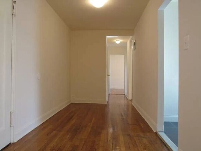 Building Photo - 2681 West 2nd Street