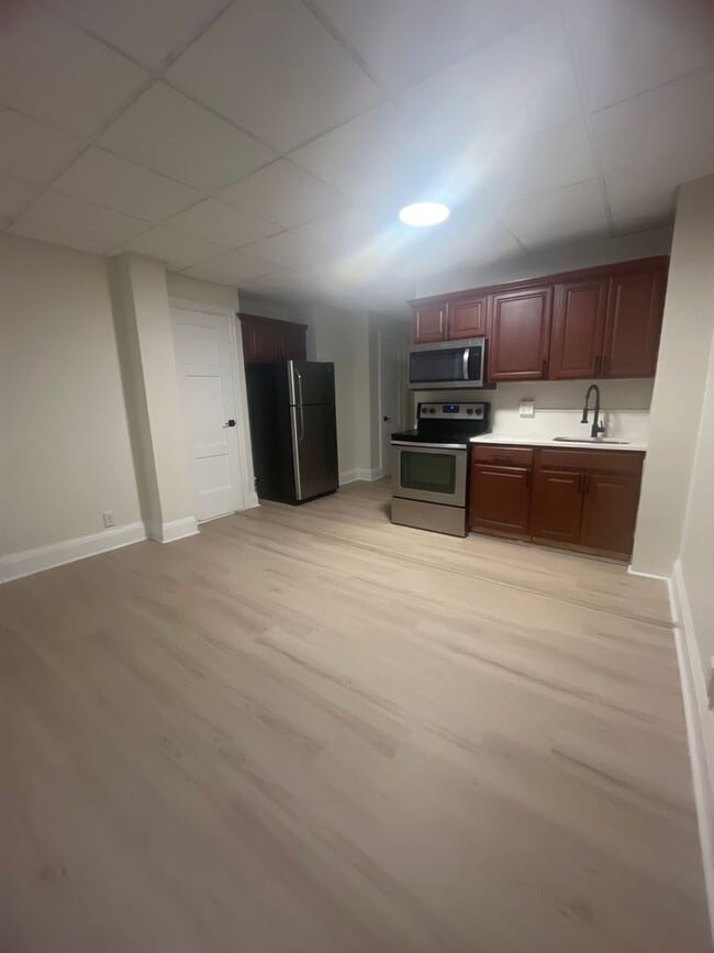 Interior Photo - 111 On East