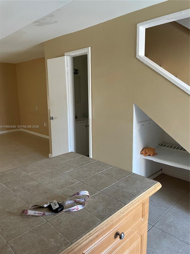 Foto del edificio - 5448 NW 169th Terrace