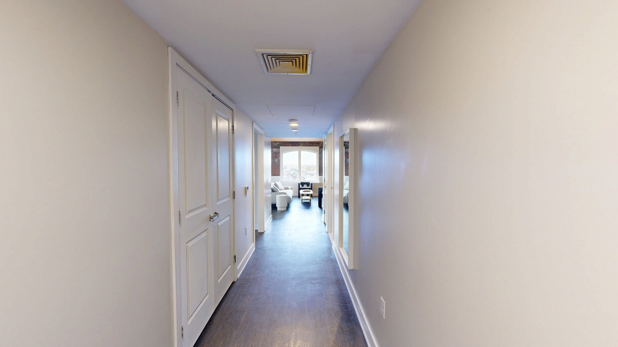 Photo - The Divine Lorraine Apartments