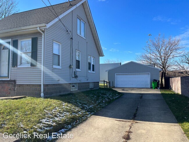 Foto del edificio - 3 br, 1 bath House - 1506 Parker Drive