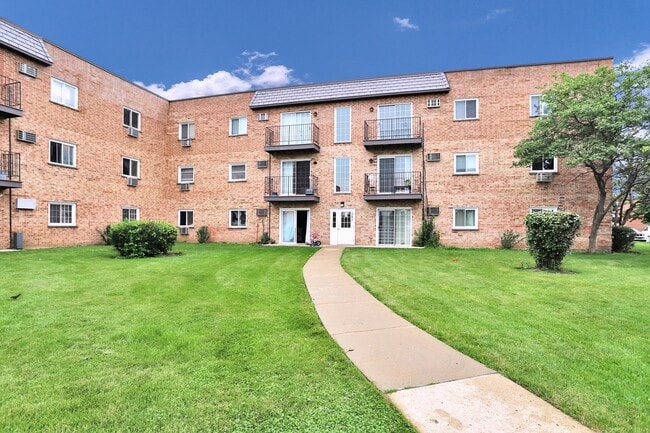 Building Photo - 151 W Elk Trail