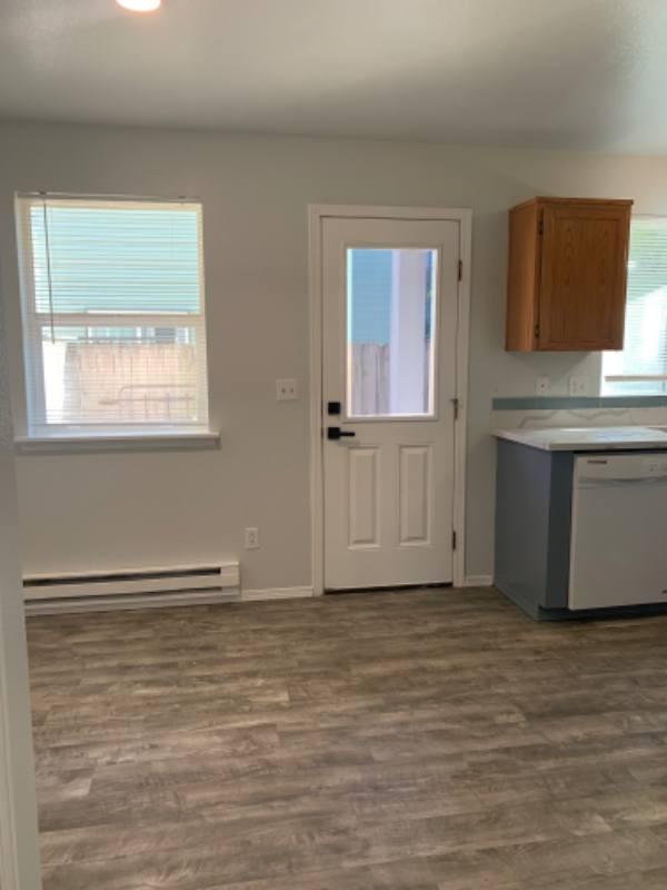 Foto del edificio - 4817 Delridge Way SW