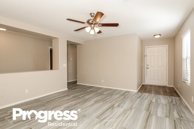 Foto del edificio - 1550 S Danielson Way