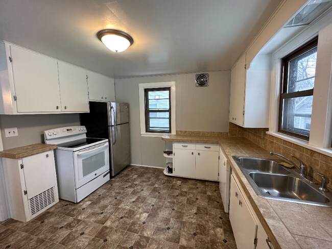Foto del edificio - 1331 4th St SE